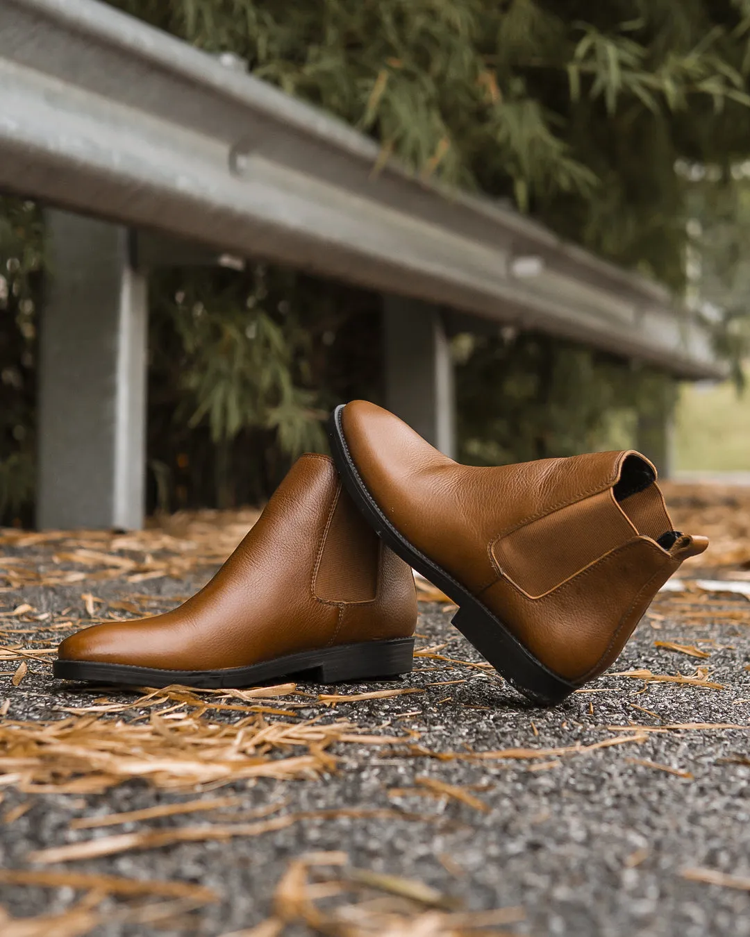 Chelsea Boots - Tobacco Brown Pebble Grain Leather (Crepe Sole)