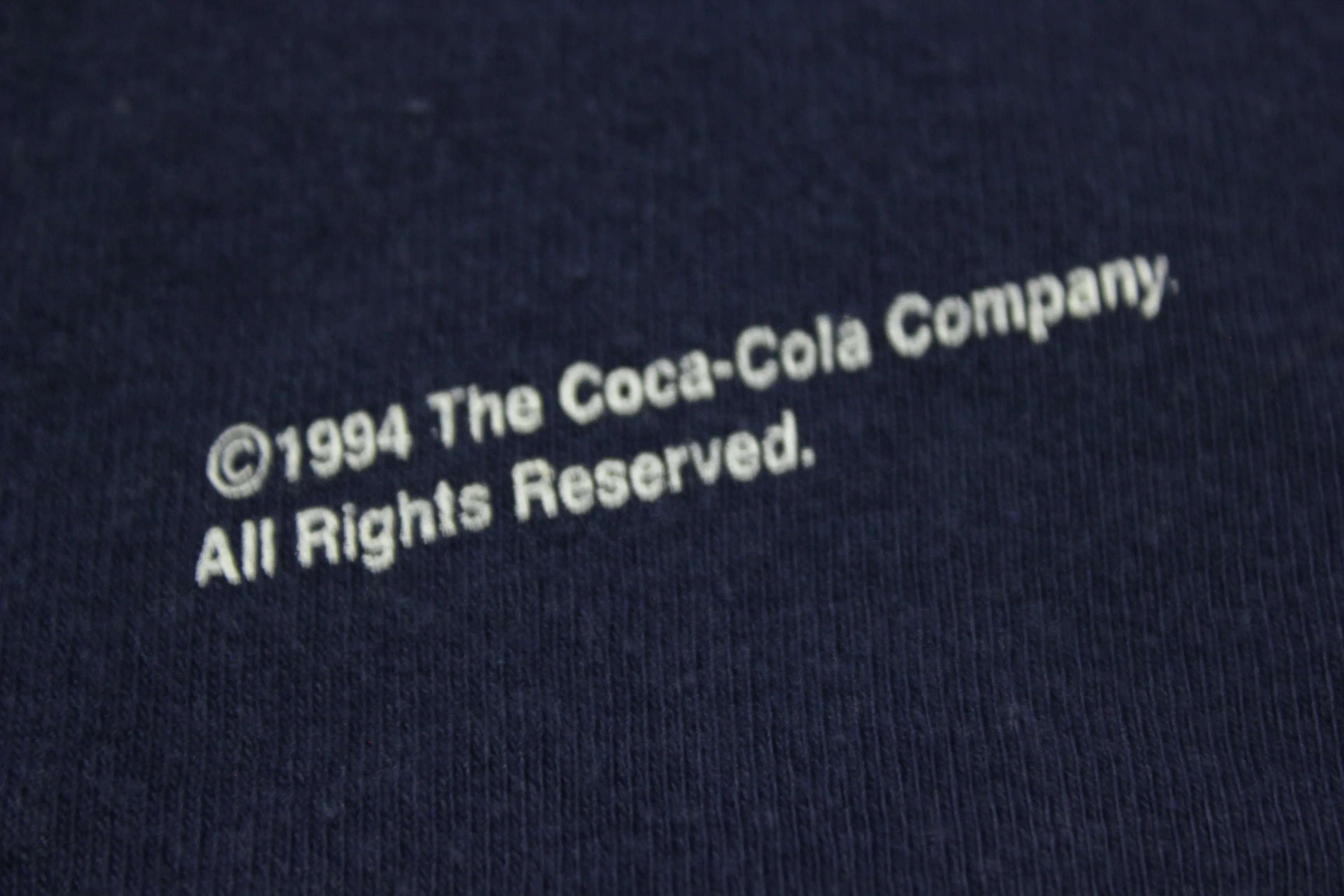 Coke Polar Bear Vintage 1994 Coca Cola Licensed 90's Snack T-Shirt