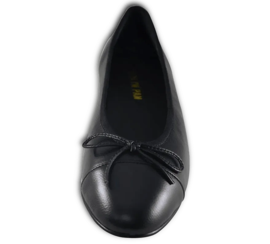 Lambskin Two Tone Bow Ballet Flats