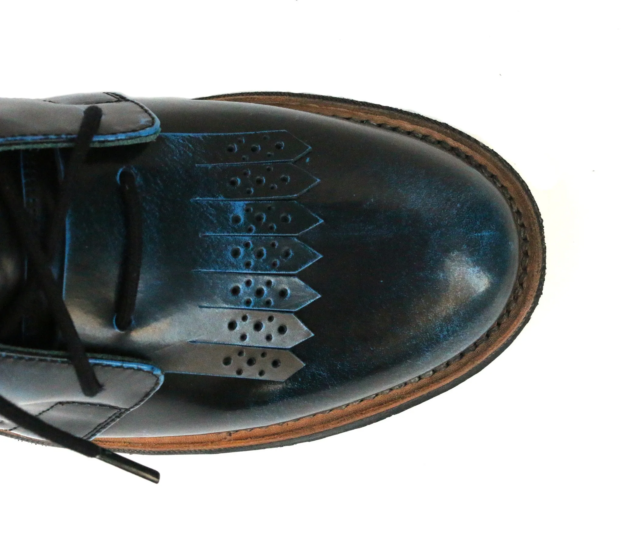 No.1048 RUNWAY chukka boot with kiltie Black blue ruboff