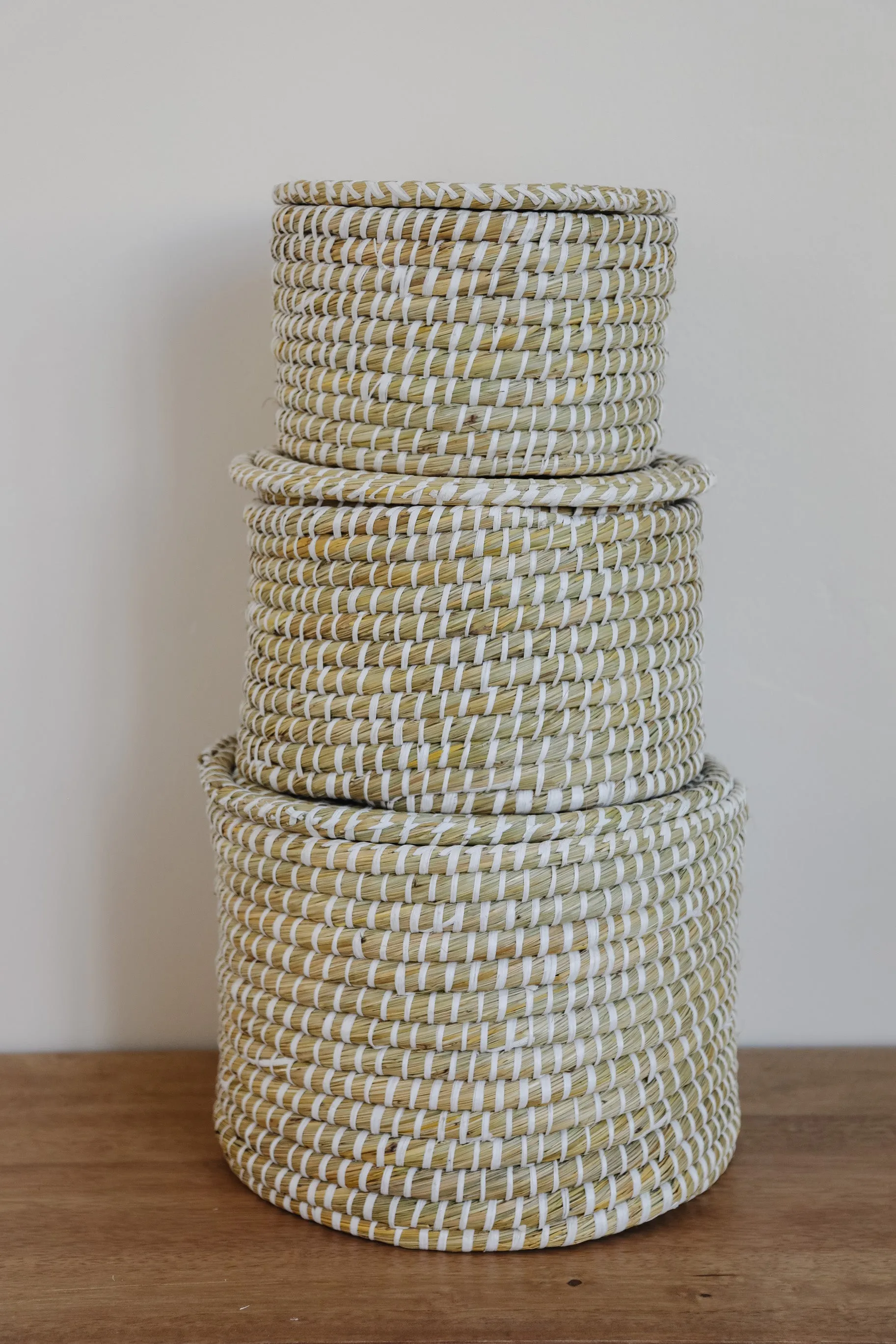 Whitewashed Woven Baskets with Lid